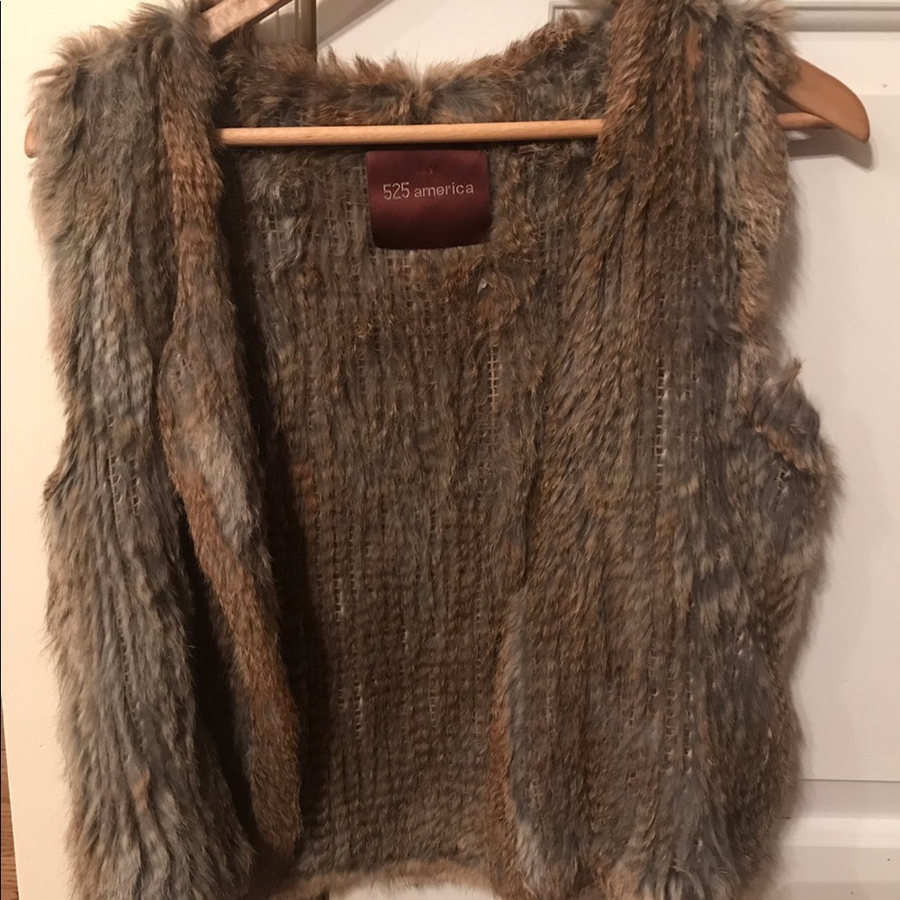 Real fur Vest by 525 America
